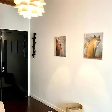 Duomo Area 2 Bedroom Deluxe شقة