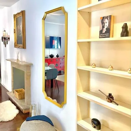 Duomo Area 2 Bedroom Deluxe شقة ميلان